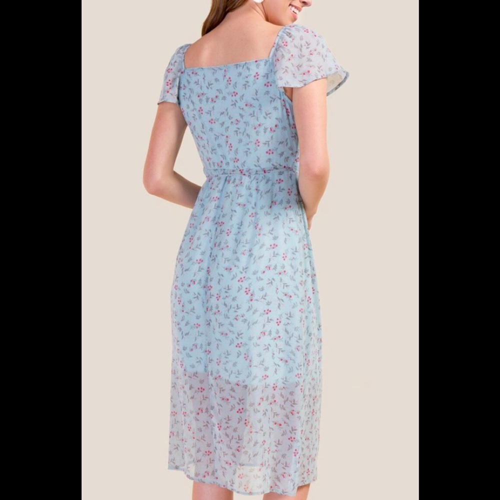 Francesca’s Blue Wrapped MIDI Dress - Picture 2 of 7